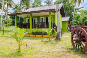 The Green House - Srithanu